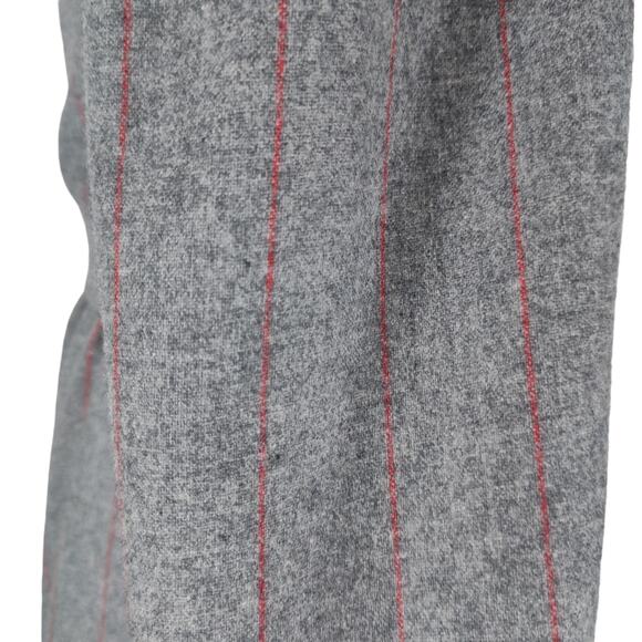 David Hayes Gray Pinstripe Wool Skirt Suit S 80s Does 40s Jacket Set Lucite Btns - Picture 10 of 12